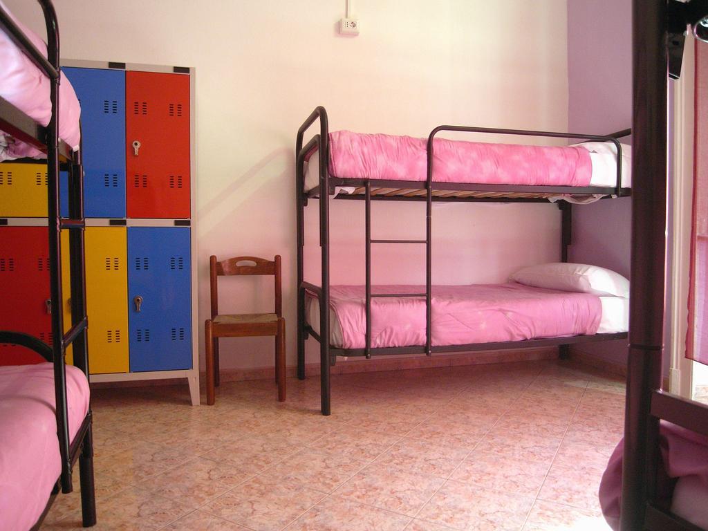Hostel California Milano Rom bilde